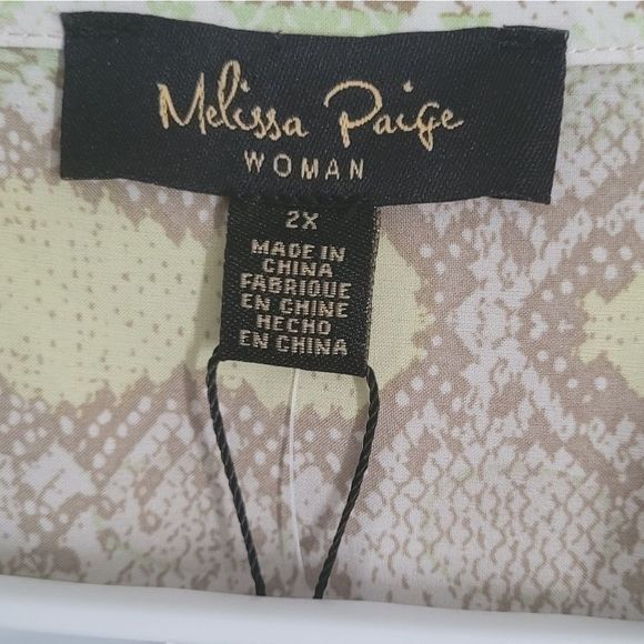 COPY - NWT -Snake print button up blouse/tunic - Picture 8 of 8